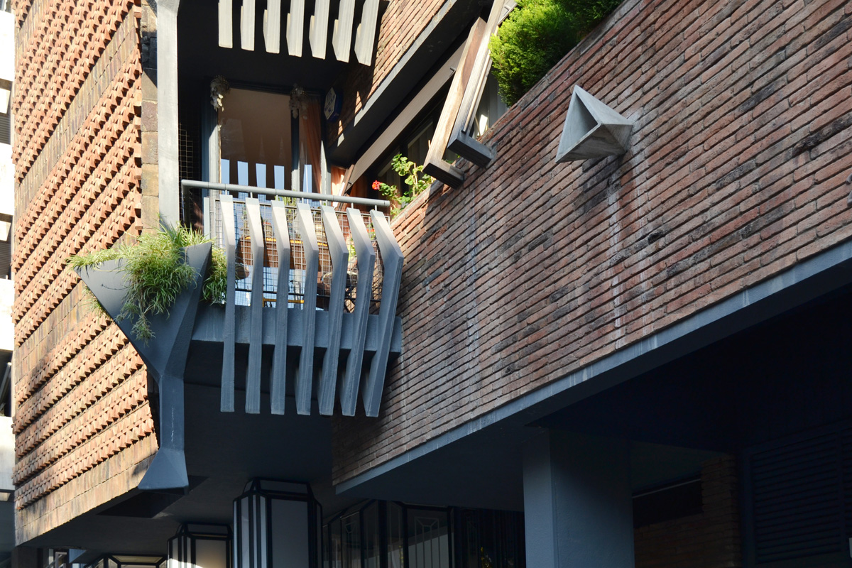 Ricardo bofill taller de arquitectura > apartamentos plaza sant ... Balcone Barandas creativo