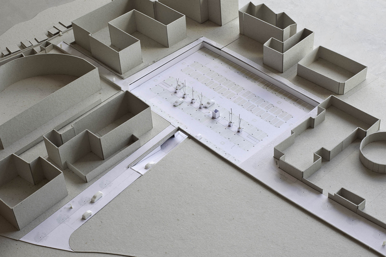 Marià Castelló > Aparcamiento Plaza Europa