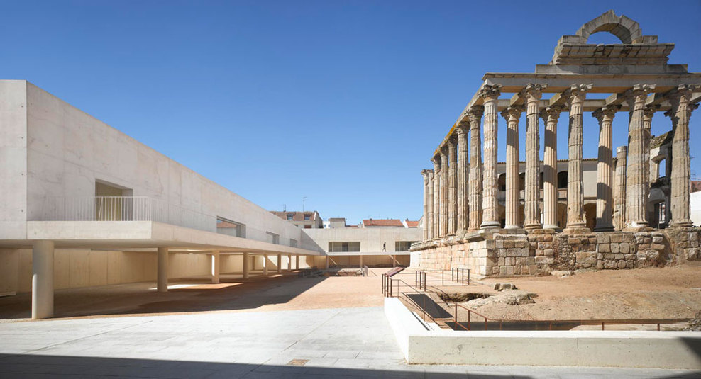 José María Sánchez García > Templo de Diana