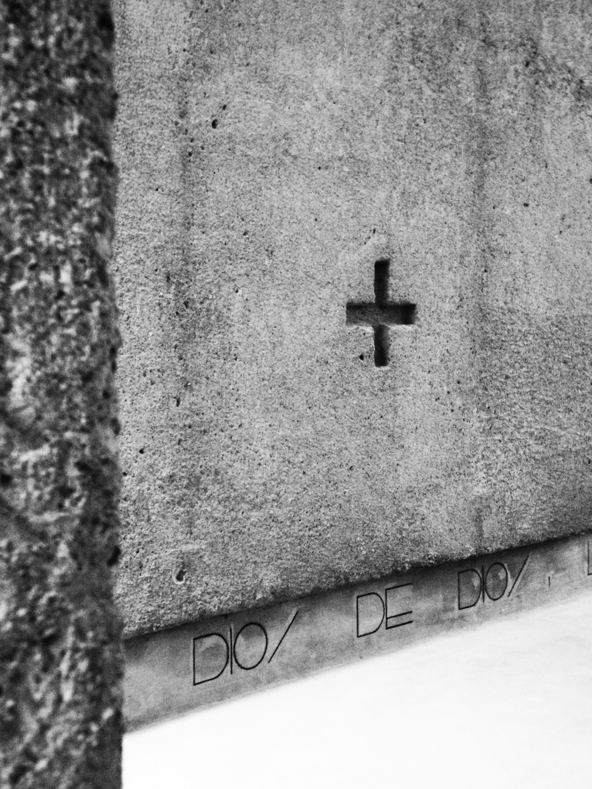 Beautell Arquitectos > Saint Jonh Chapel (15)