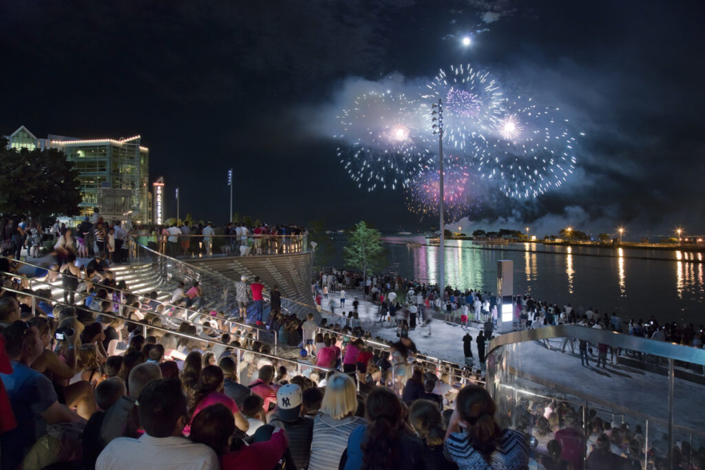 nARCHITECTS > Pierscape: Re-shaping Chicago Navy Pier | HIC