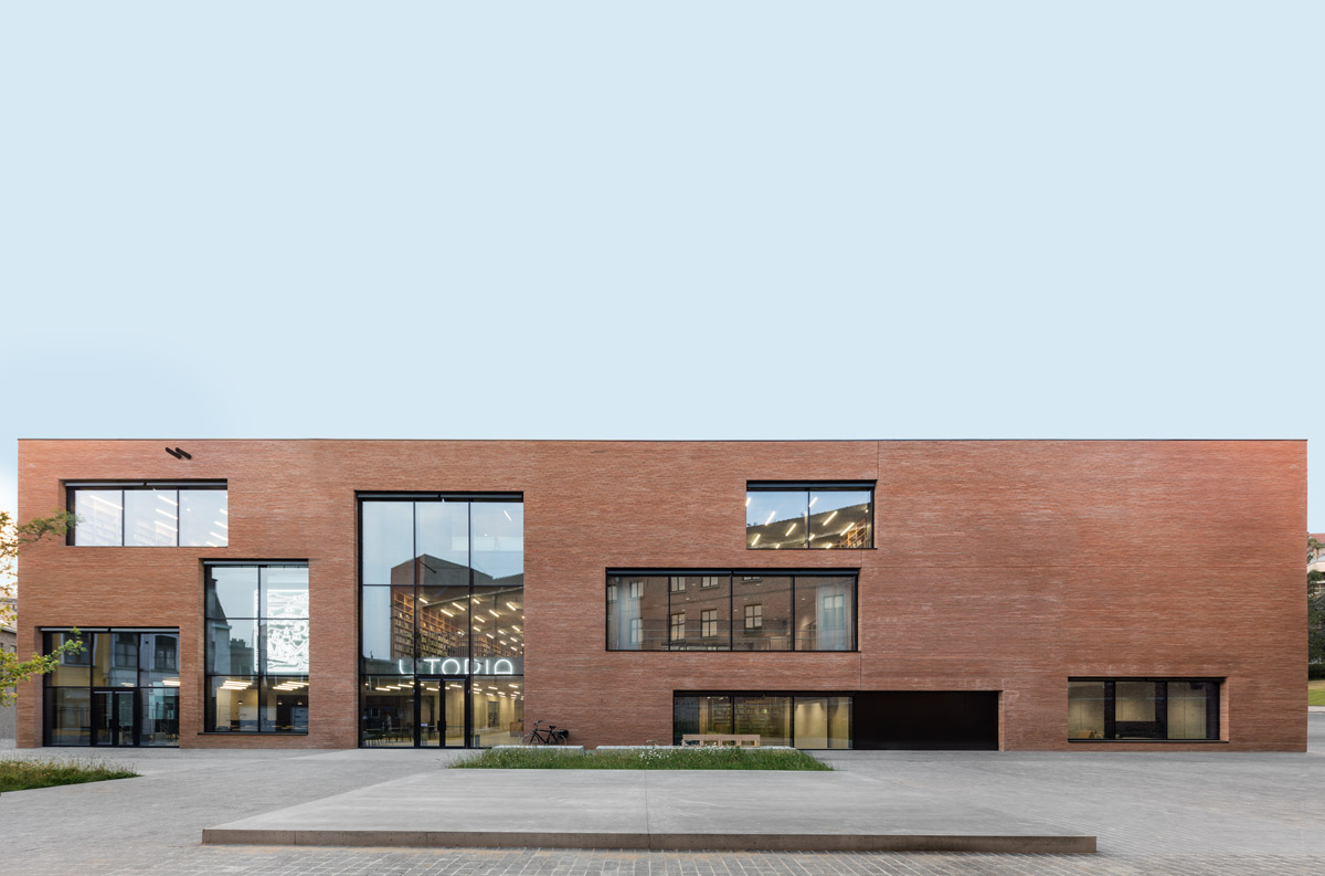 Senzoku Gakuen College of Music | K/O DESIGN STUDIO