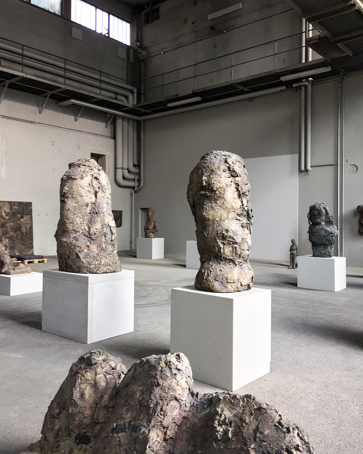 Hans Josephsohn > Sculptures and storage space