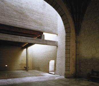 José Ignacio Linazasoro > Iglesia de Valdemaqueda