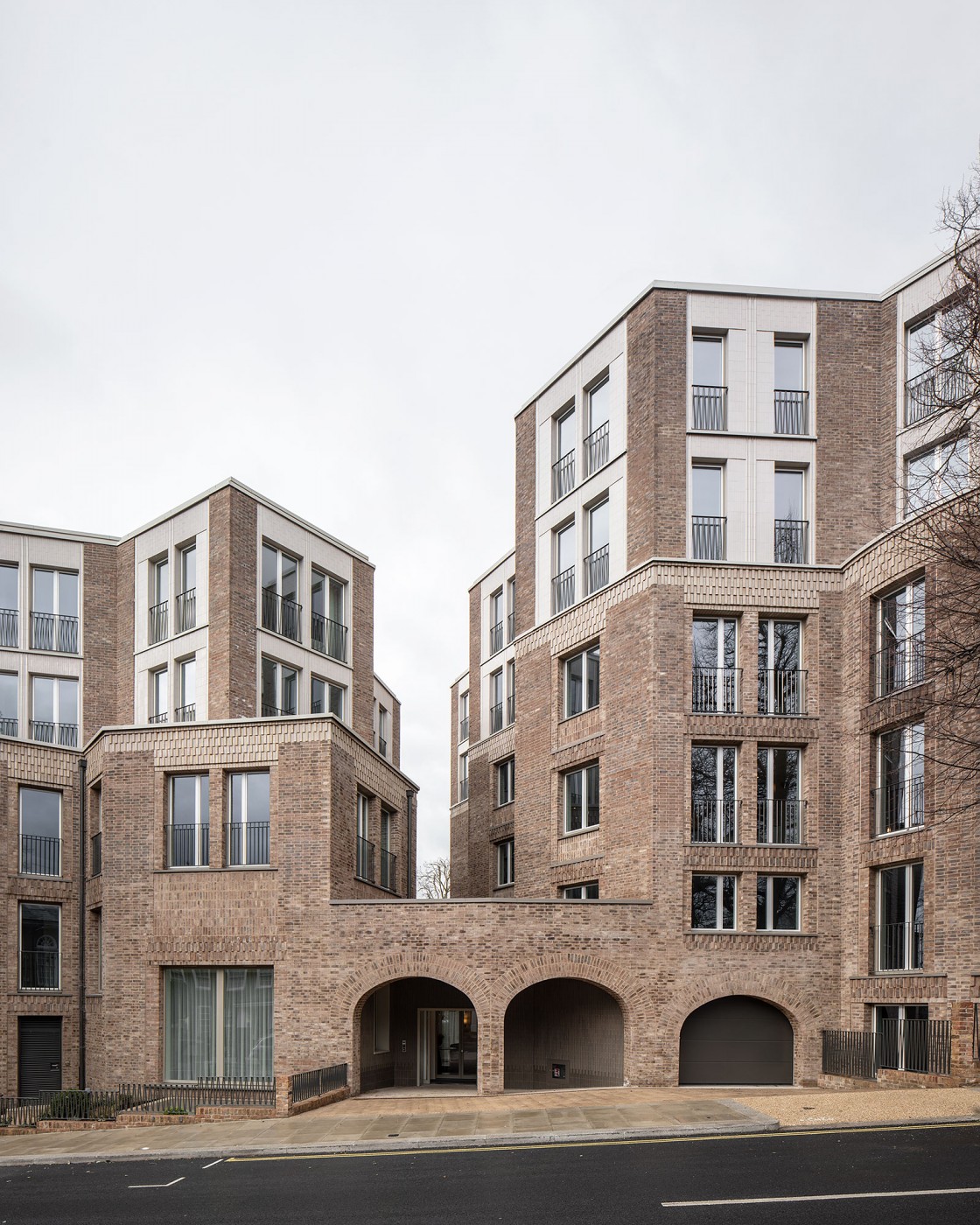 Sergison Bates Architects > Hampstead Mansion Block