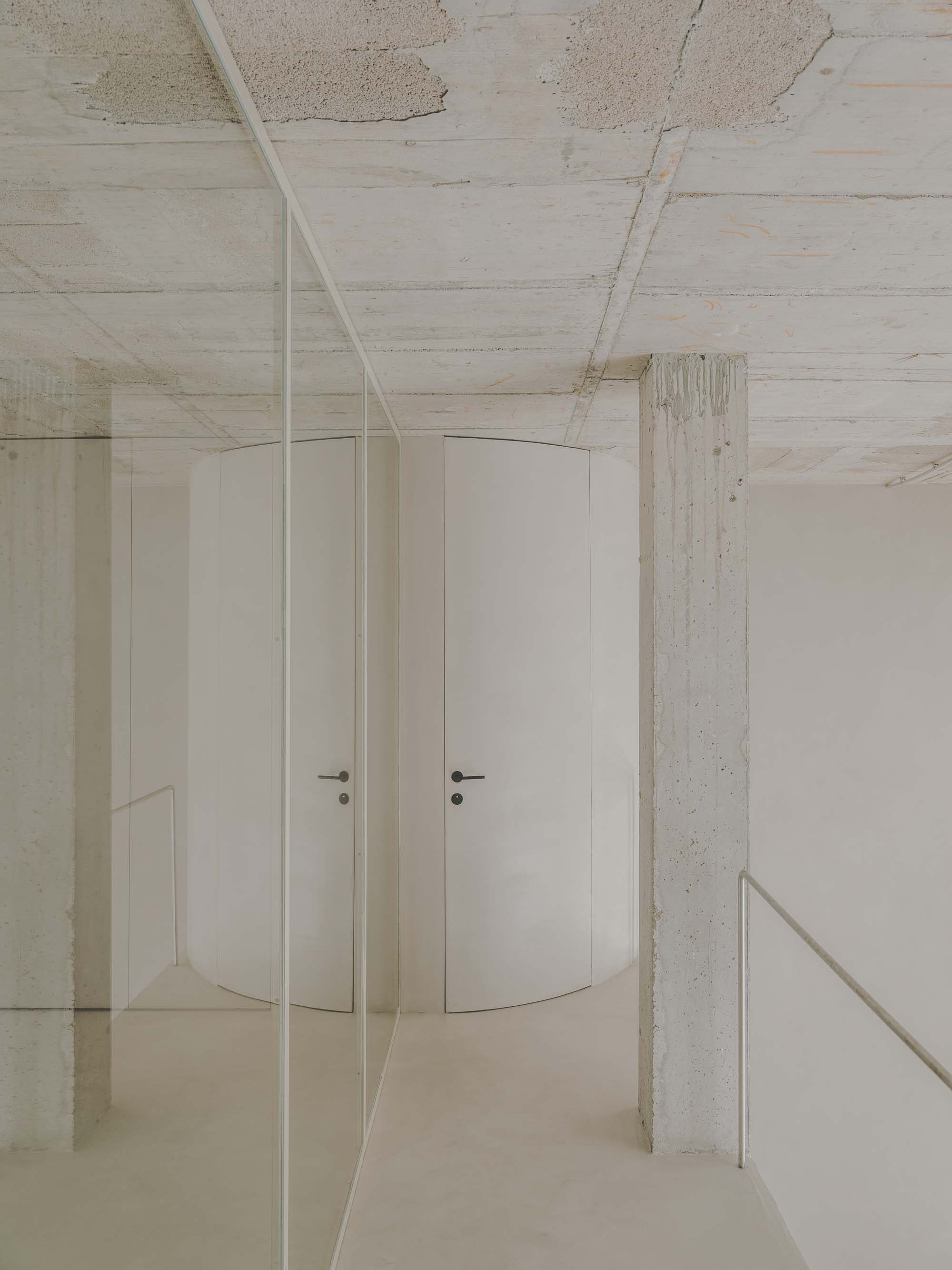 Isern Serra > Andres Reisinger Studio