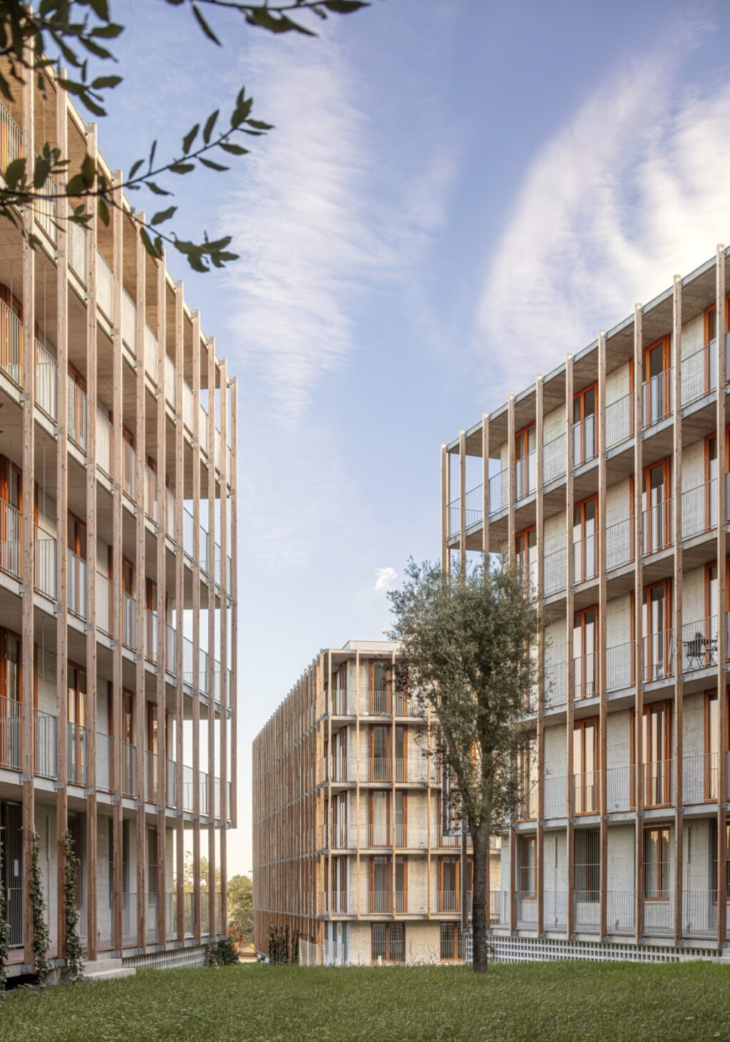 H Arquitectes > 1737 Gavà Social Housing 