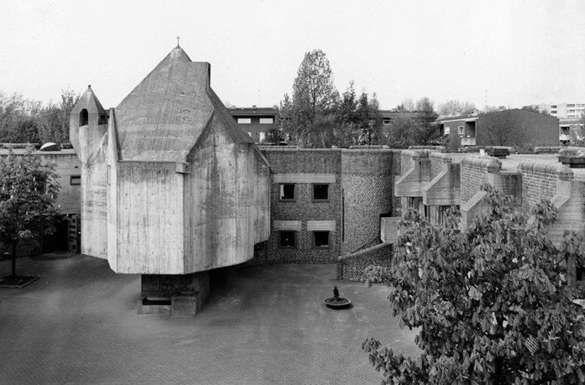Gottfried Böhm > Kirche St. Matthäus