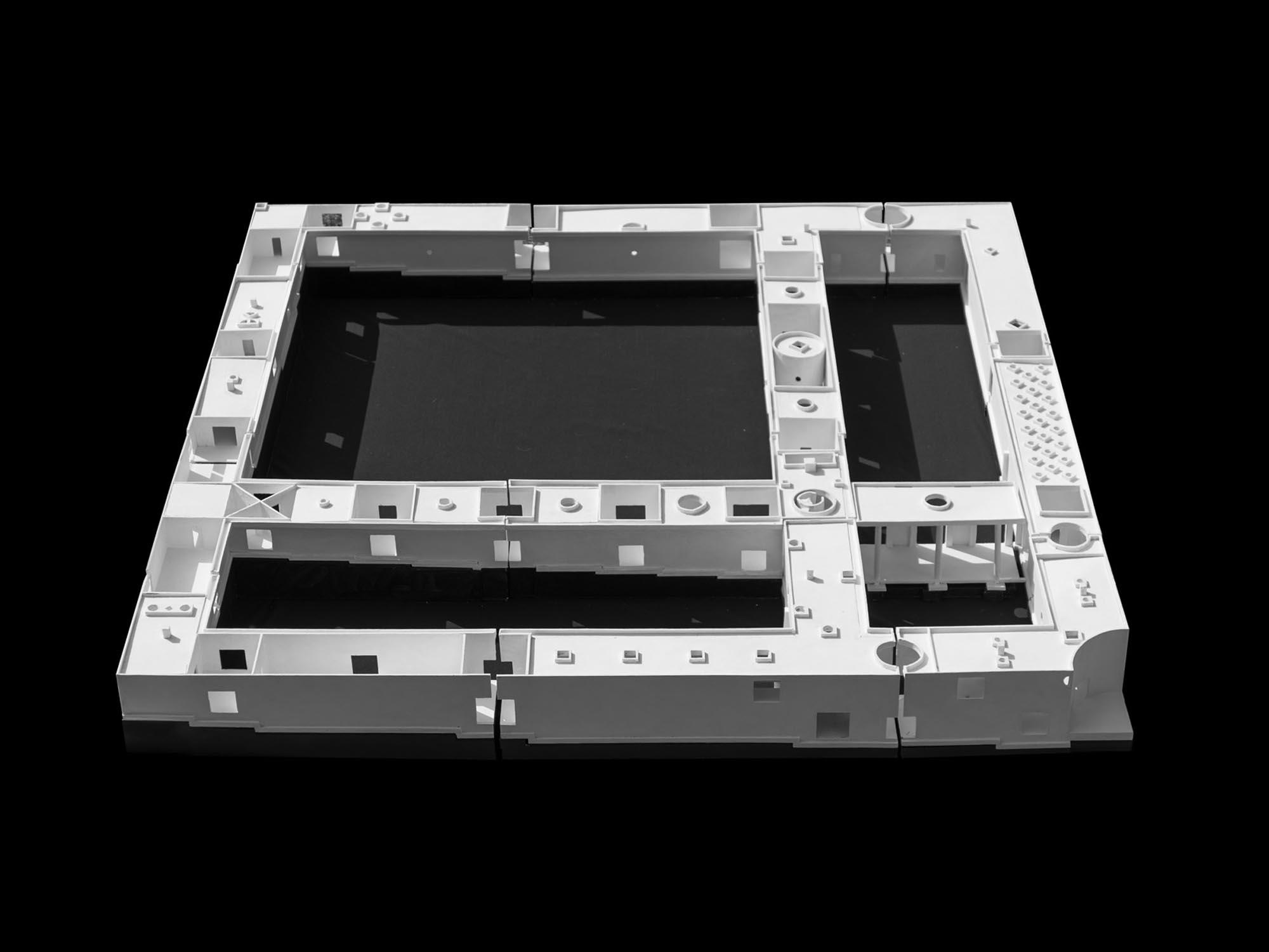 Pezo von Ellrichshausen > Luna House