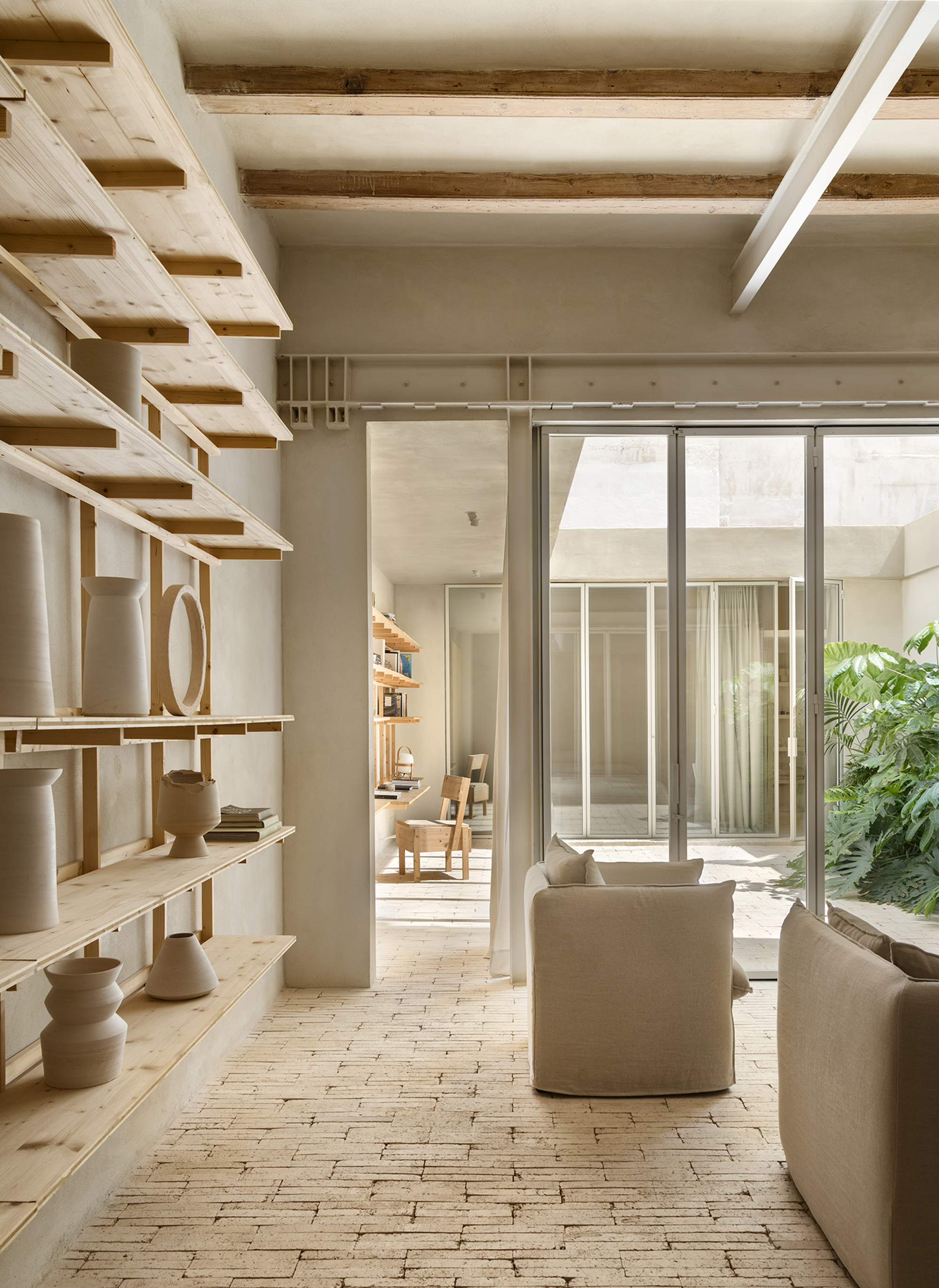 Marcos Catalán + Marta García Orte > Casa Taller Contigo