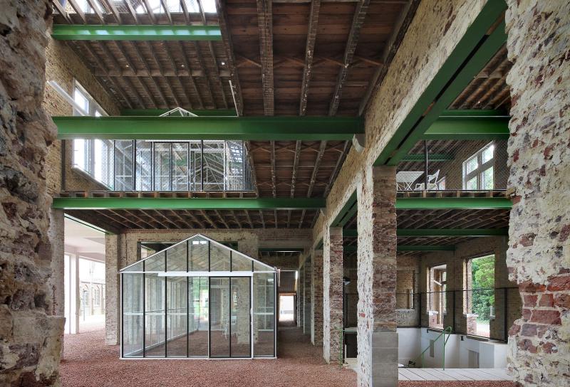 de Vylder Vinck Taillieu > PC Caritas