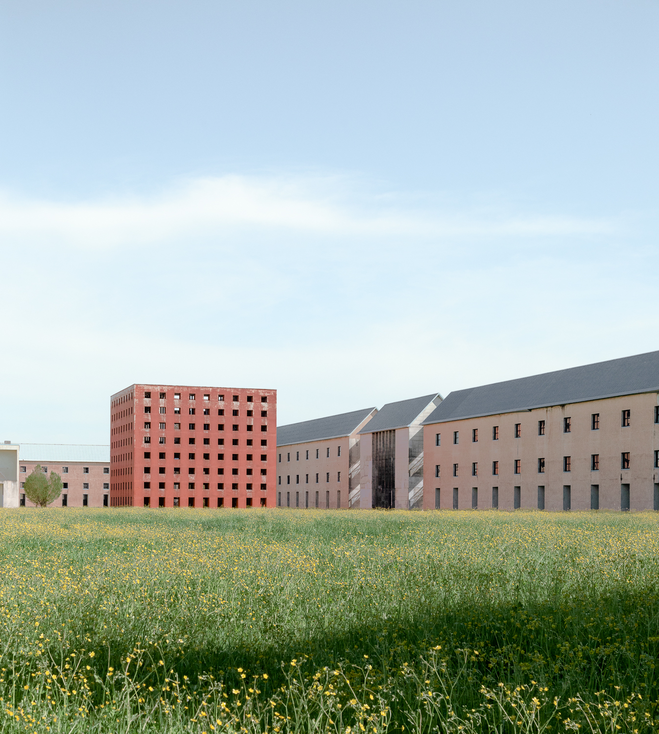 Aldo Rossi > San Cataldo Cemetery